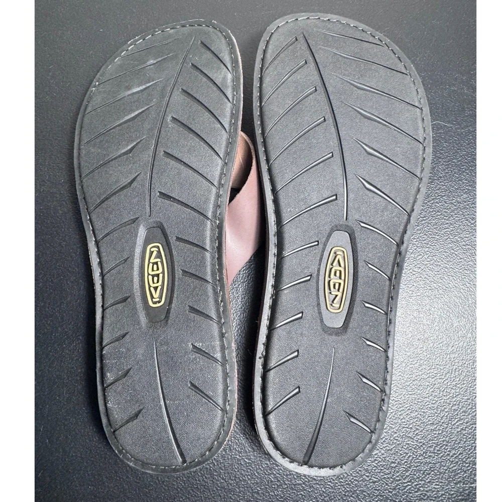 KEEN Alman Brown Leather Thong Flip Flop Sandals Mens 10.5 1010318
